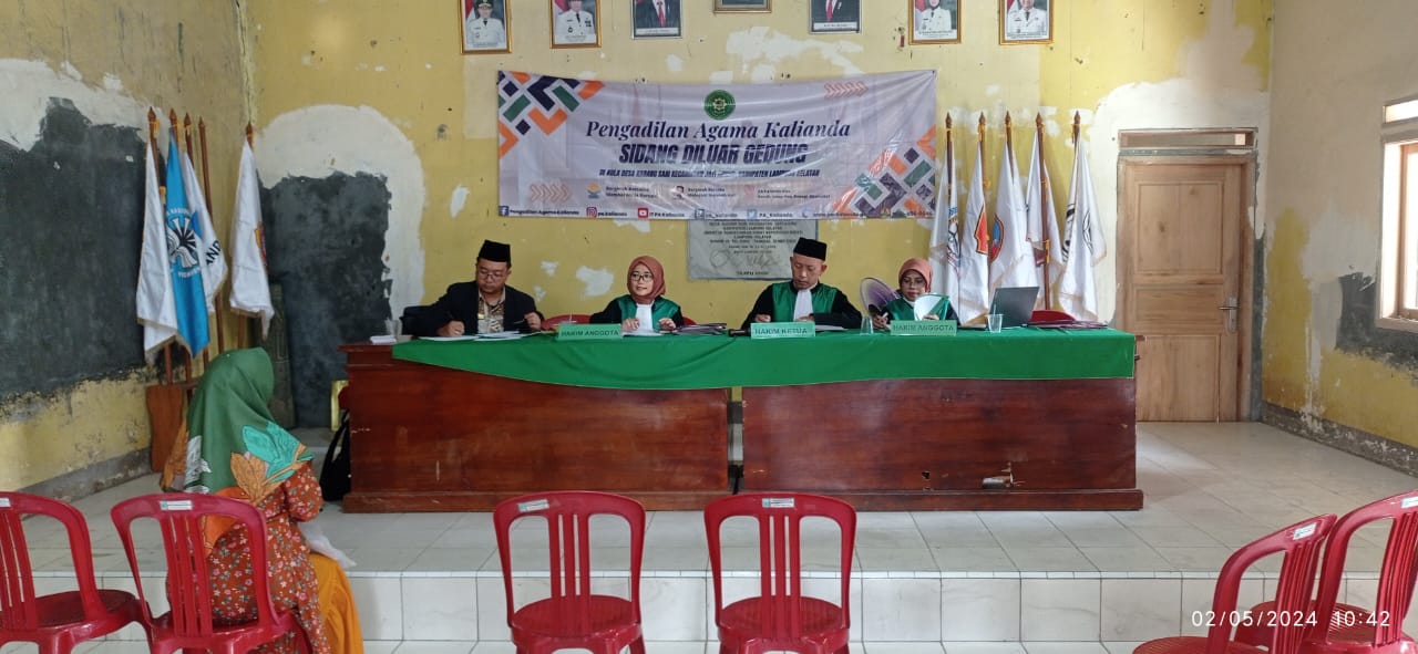 Pengadilan Agama Kalianda Sambangi Balai Desa Karangsari Untuk Melakukan Sidang Keliling